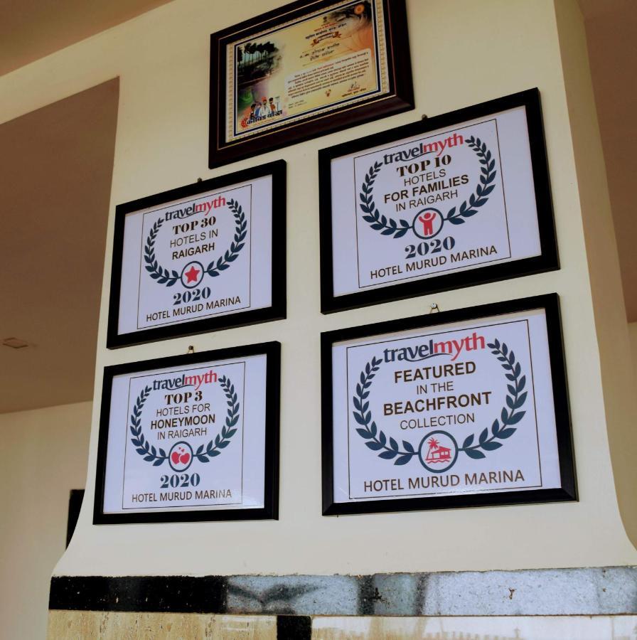 Hotel Murud Marina エクステリア 写真