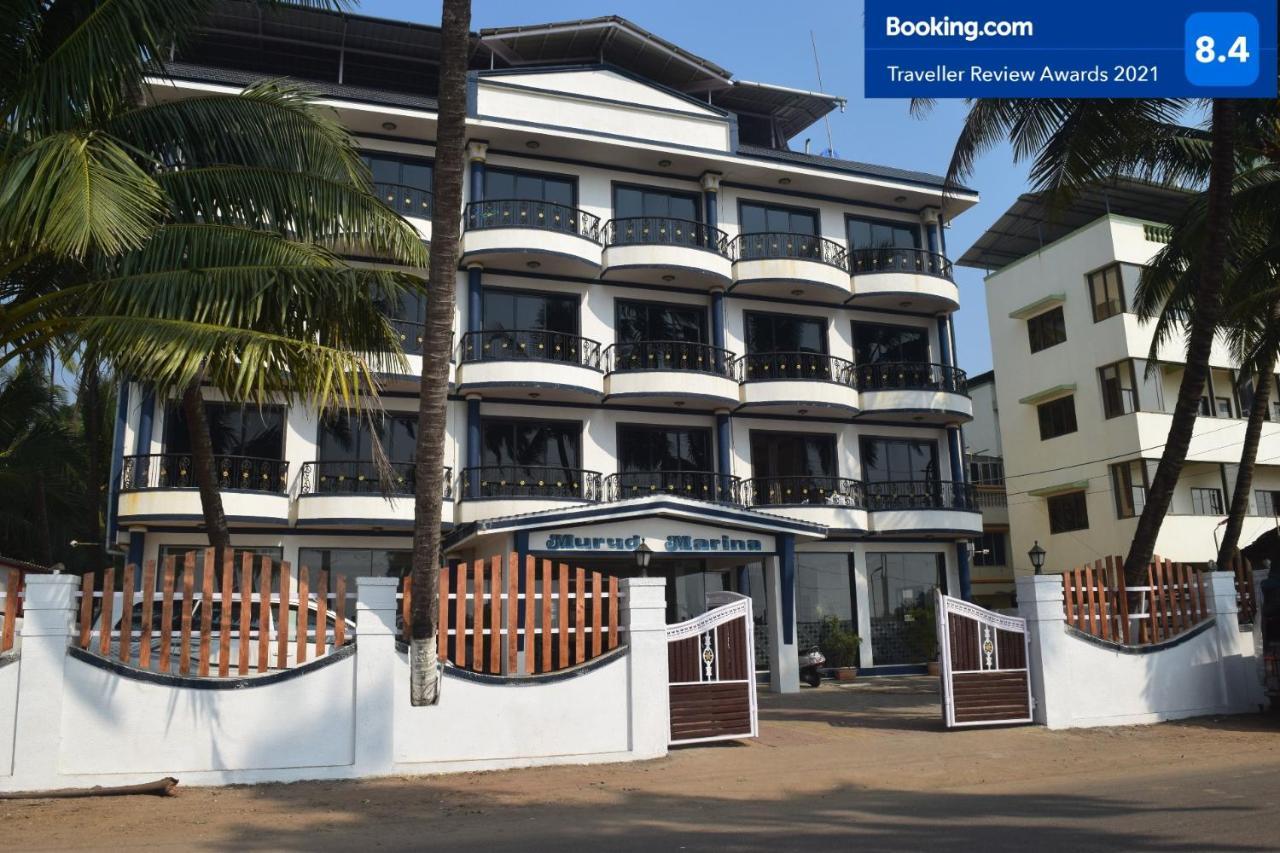 Hotel Murud Marina エクステリア 写真